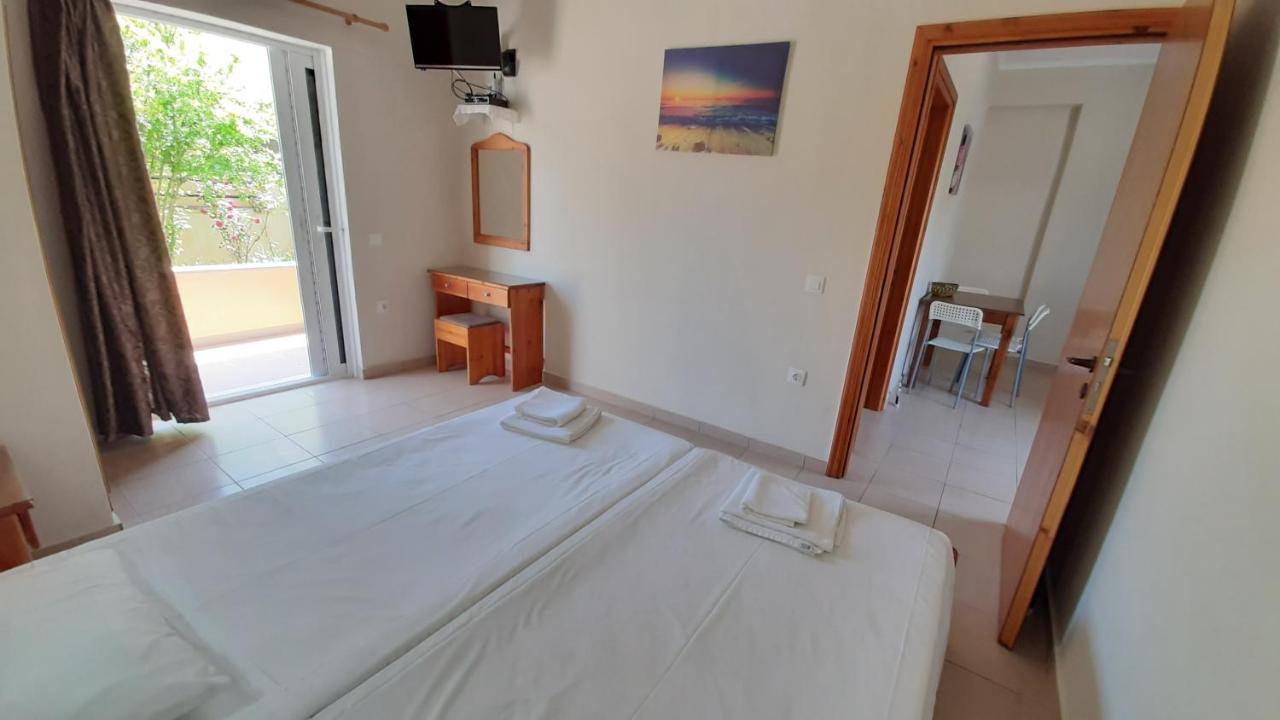 John Apartments Roda  Luaran gambar